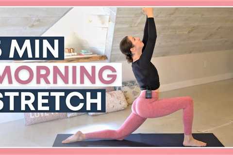 5 Min Beginner Morning Yoga Stretches To WAKE UP
