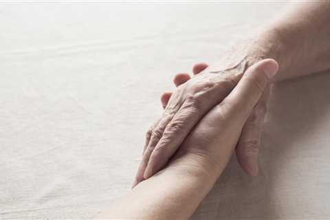 This Simple, Sweet Gesture Can Ease Your Loved One's Physical Pain, Study Suggests