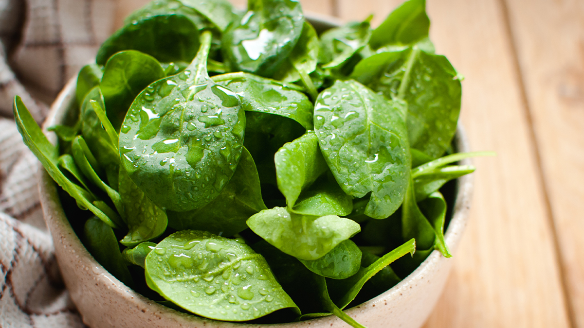 Eating This Leafy Green Will Promote Healthy Gut Bacteria and Reduce Inflammation