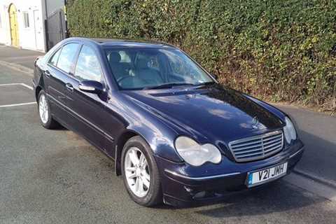 Mercedes driver hit with huge £2,340 Birmingham Clean Air Zone fines slams council for error