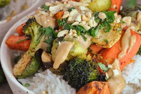 Thai Peanut Sweet Potato Broccoli Buddha Bowl + Weekly Menu