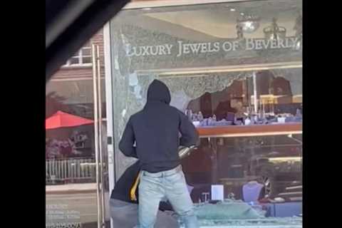 Beverly Hills smash-and-grab suspects who allegedly stole millions from jewelry store arrested:..