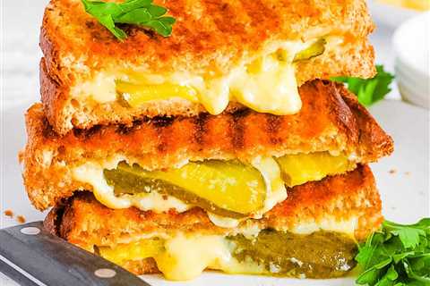 Grilled Cheese With Pickles