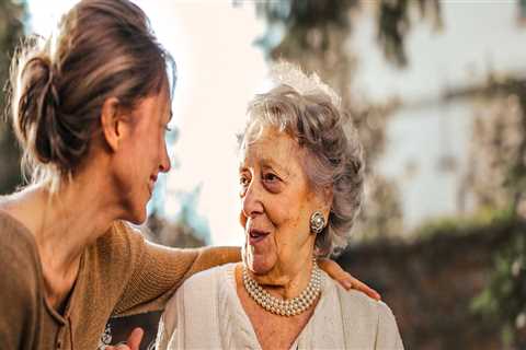 Choosing the Right Adult Day Care Center