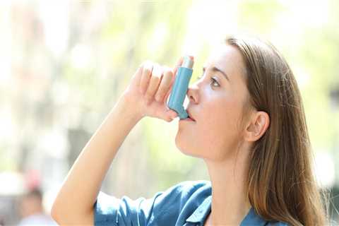 Kann Rauchen einen Asthmaanfall auslösen?