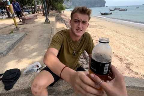 Kratom in Thailand: Liquid Crack or Herbal Tea?