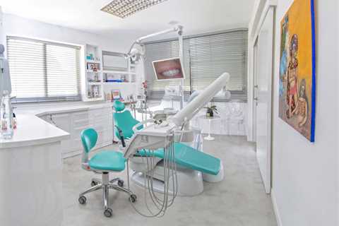 Standard post published to Symeou Dental Center at July 28, 2023 10:00