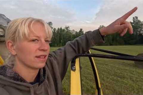 Early morning farming….🌅🚜