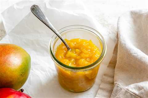 3-Ingredient Easy Mango Compote [or Coulis]