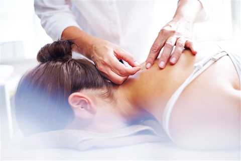 Holistic Healing with Acupuncture: Treating Chronic Pain