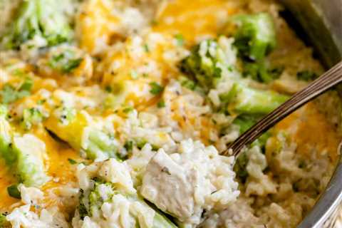 One Pan Chicken and Rice with Broccoli