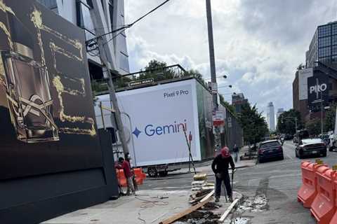 The city’s least protected worksite   Jackhammering, ppl strolling right…