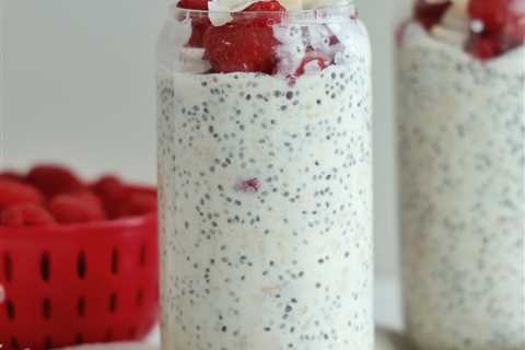 Jumpstart Your Morning with This Weight Loss-Friendly Raspberry Coconut Overnight Oats Recipe