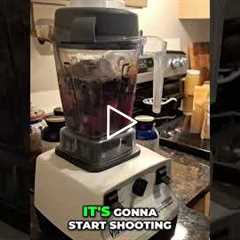 Blend Like a PRO: Secure Lid, Avoid Messy Kitchen DISASTER! #shorts